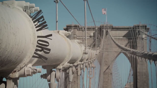 Louis Vuitton City Guide 2011 - New York, the Big Apple | strictlypaper