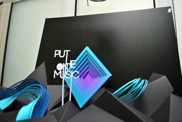 Jean Romain - Put on the Music - 4