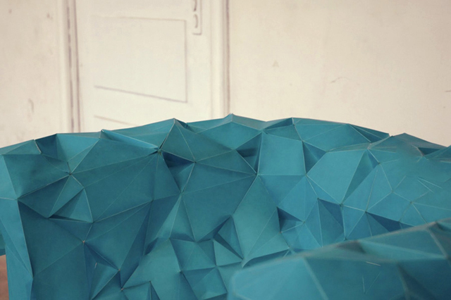polygon_chesterfield_christian_fiebig_3b Polygonal Paper Chair by Christian Fiebig