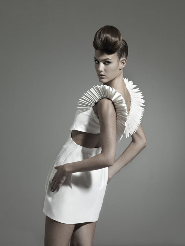 Nintai: Origami-Inspired Geometric Dresses